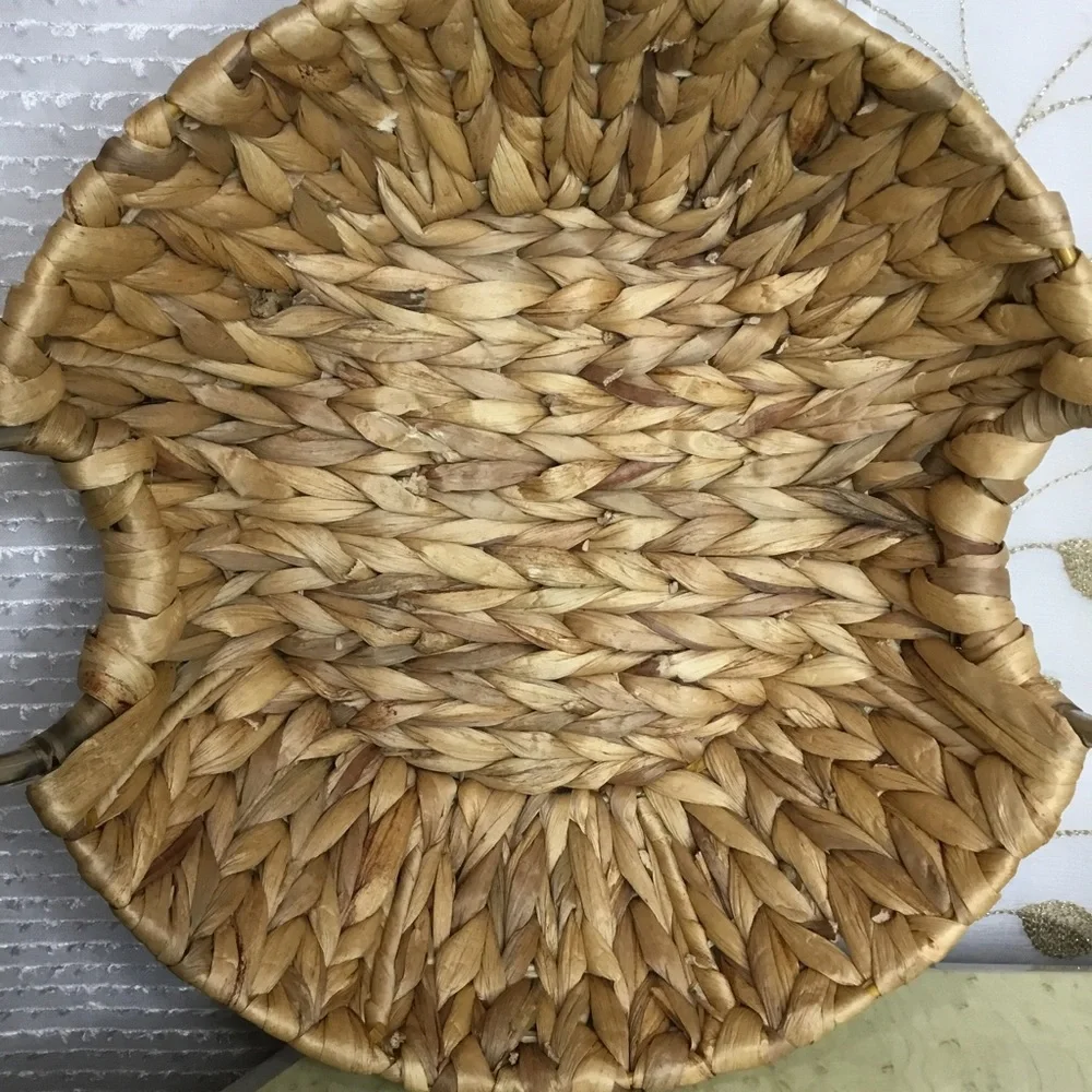 N/A rustic woven